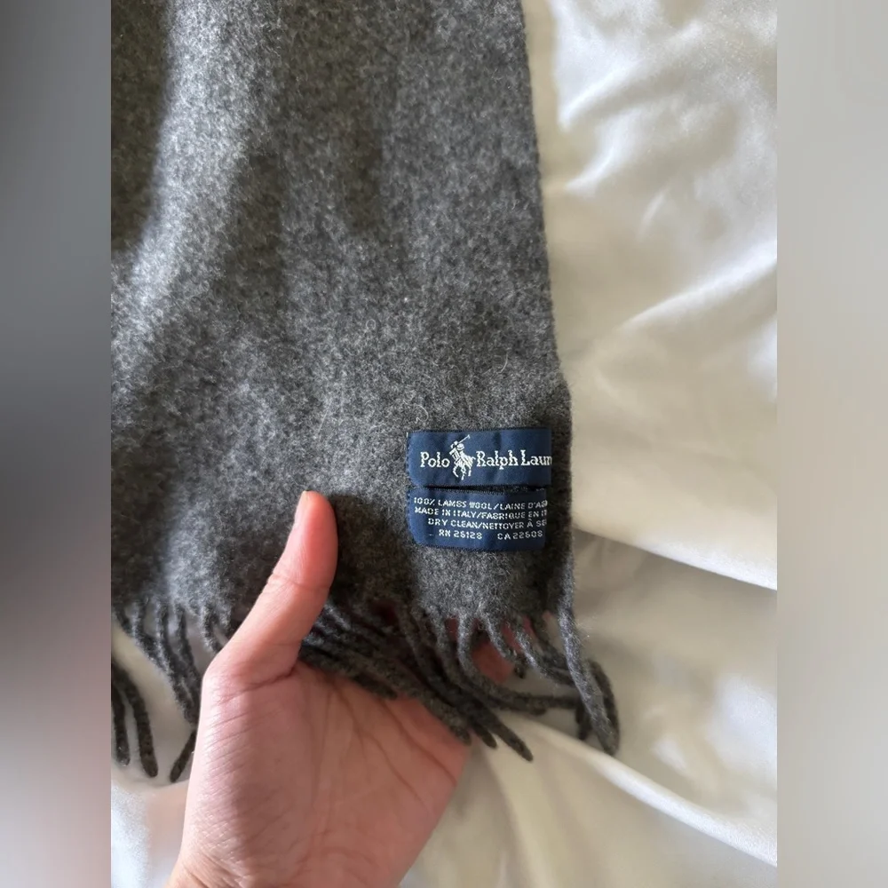 Polo Ralph Lauren 100% Lambswool Scarf - Made in Italy - Grey - Fringe